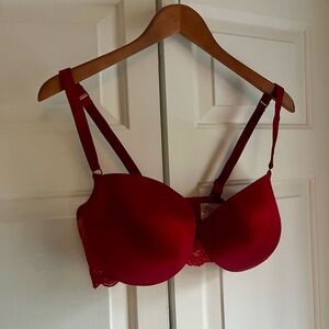 Cacique intimates lane Bryant lacy red bra rose detail 38DDD NWOT
